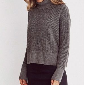 Vetta Mockneck Cropped Convertible Sweater Grey S